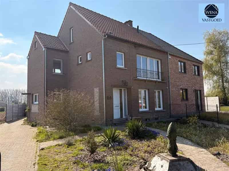 Huis te koop Geraardsbergen: Instapklare HOB met 2 badkamers