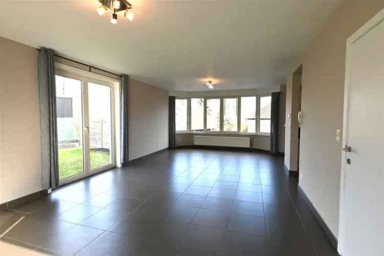 Instapklare woning 3 slaapkamers tuin