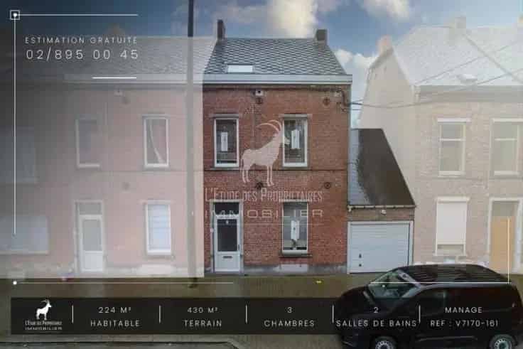 Huis te Koop Gerenoveerd 3 Gevels Garage Grote Tuin