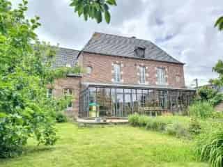 Herenhuis te koop Ghoy - Meesterwoning met grote tuin en garage
