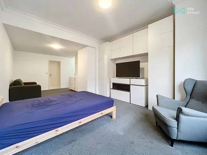Studio te huur Ukkel 53m2 nabij winkels en openbaar vervoer