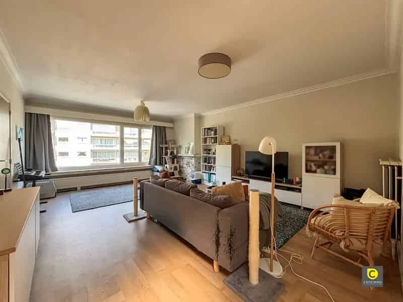 2 Slaapkamer Appartement Rustige Locatie Veel Licht