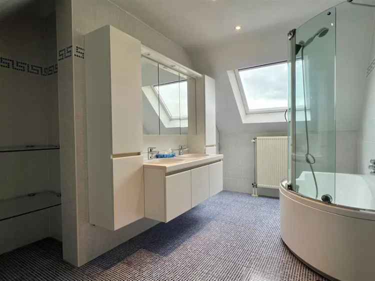 Penthouse Duplex Appartement te Huur Panoramisch Uitzicht