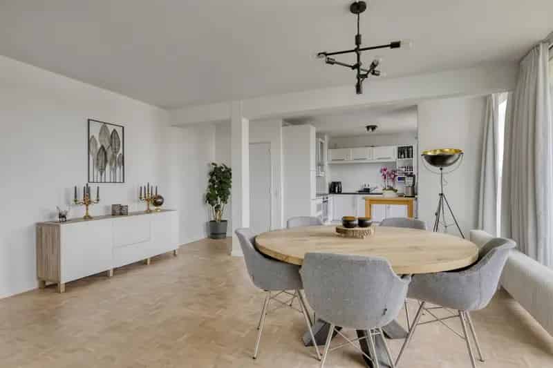 Appartement te koop Berchem 133m2 2 slaapkamers terras