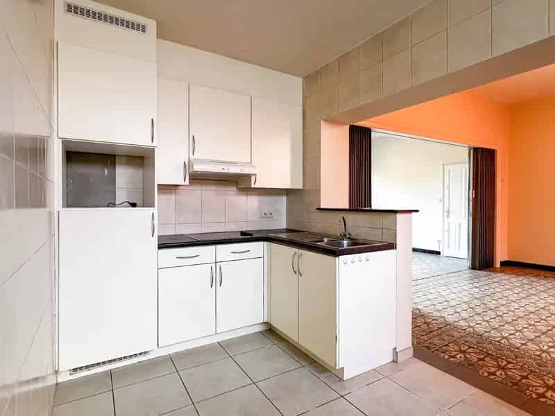 Huis te Koop Houthulst: Opbrengsteigendom met 2 Appartementen