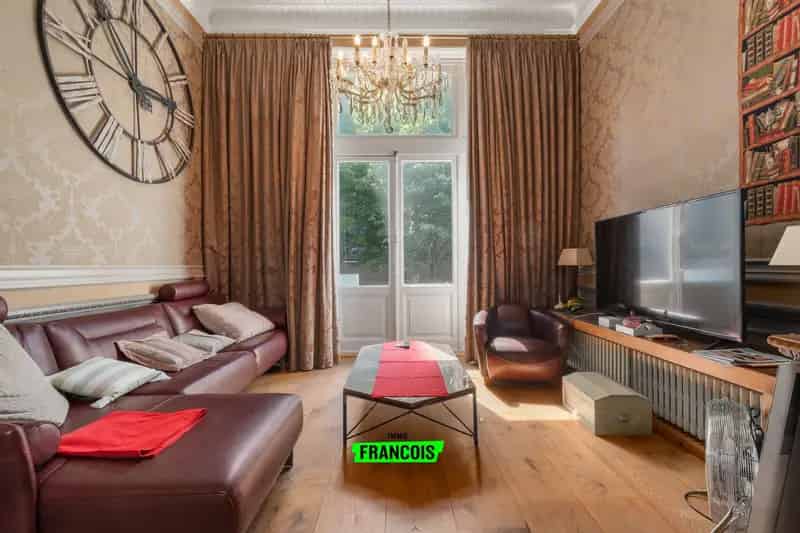 Herenhuis Blankenberge 6 slaapkamers  Nabij Strand