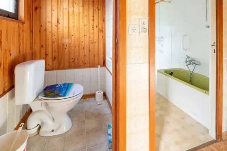 Chalet te koop met grote tuin en garage