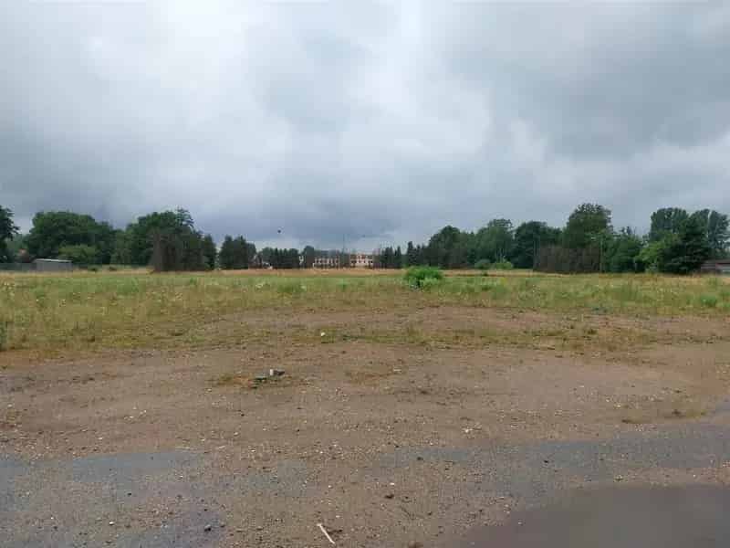 Bouwgrond te Huur Lommel 556m²