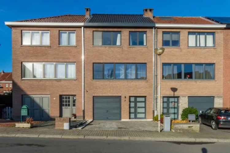 Volledig instapklare bel-etage woning met 4 slaapkamers!