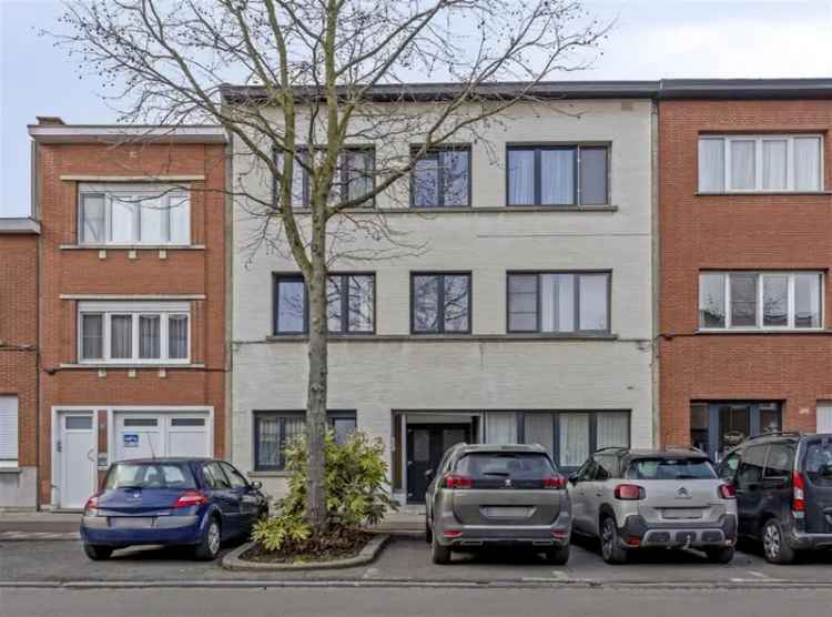 Gelijkvloers Appartement 3 slaapkamers Tuin Garage