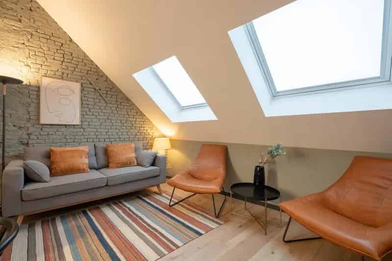 Gemeubileerd Duplex Appartement Korte Termijn Huur