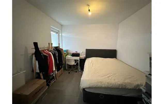 Huur 2 Slaapkamer Appartement 67m² Dampremy