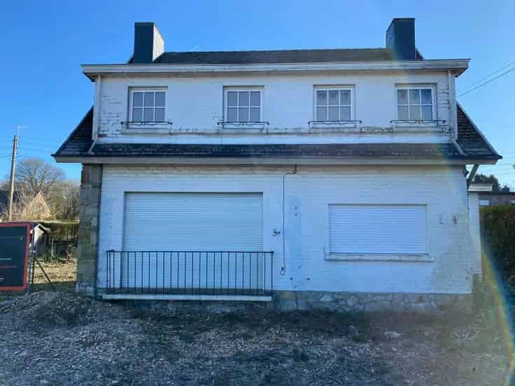 Huis te Koop Boncelles: 3 Gevels, Te Renoveren