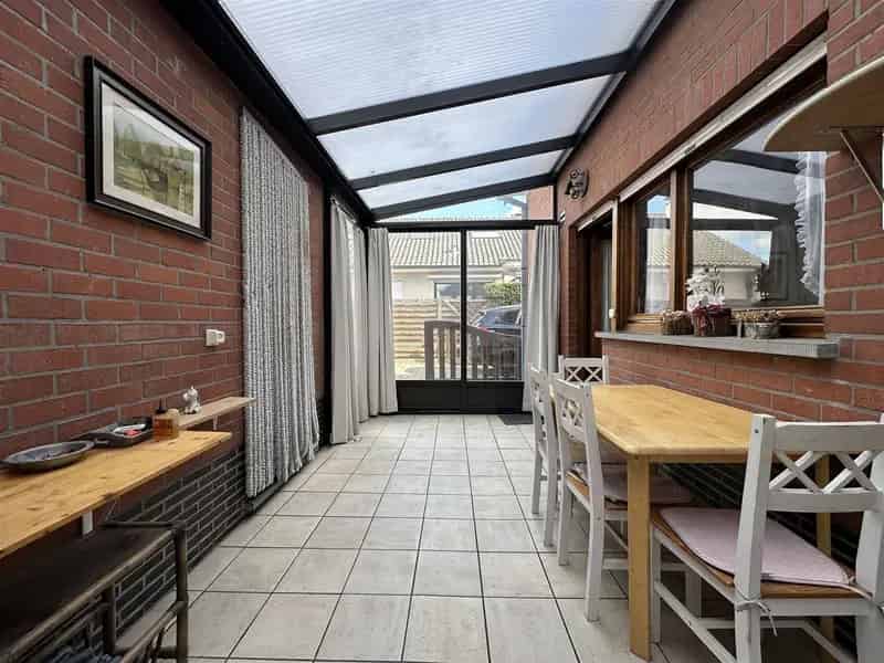 Te renoveren HOB in Zingem met 3 slaapkamers en garage