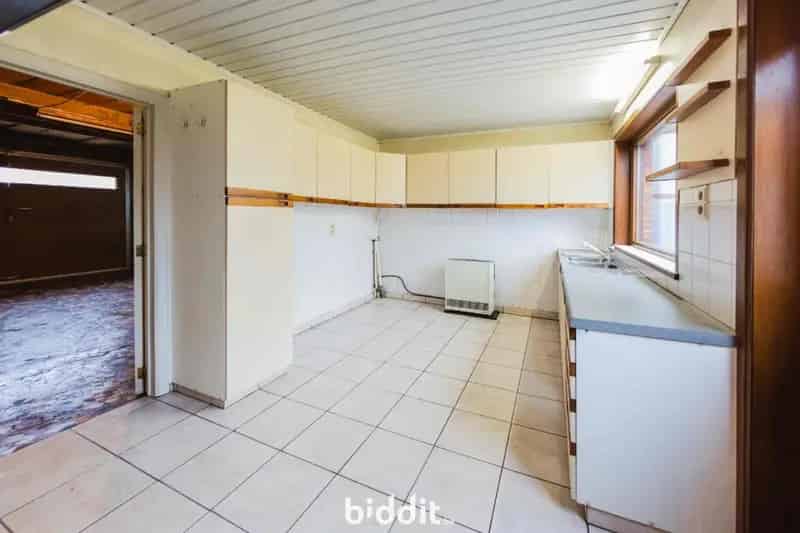 Karaktervolle woning met potentieel te renoveren