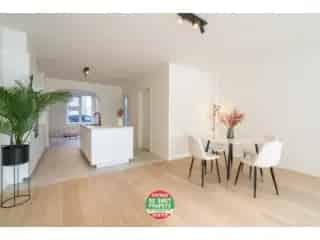 Huis te Koop Assebroek 4 slaapkamers gerenoveerd