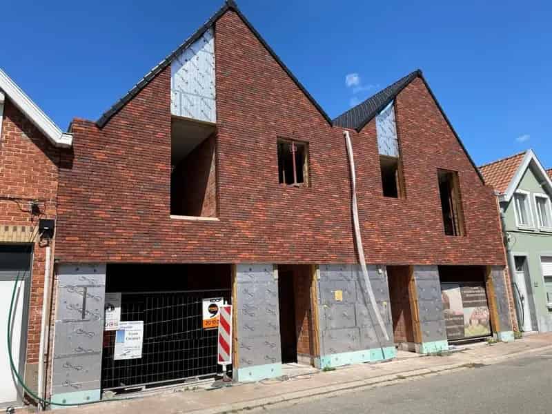 Huis te huur - Nieuwbouw woning met garage en tuin