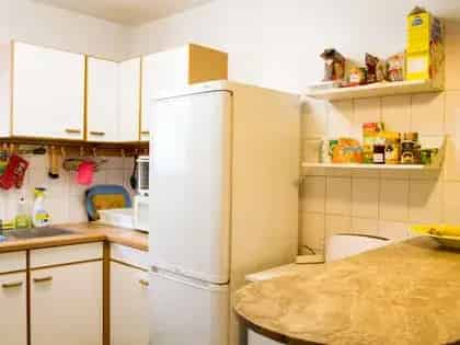 Anderlecht Appartement nabij Station: 2 slaapkamers, gezellig en stijlvol