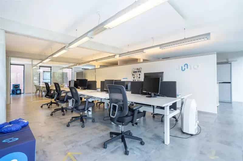 Zeer ruim kantoor 260m² Zurenborg