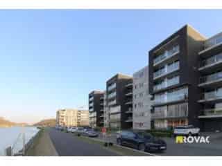 Appartement te huur Izegem - Ruim appartement met terras en zicht op water
