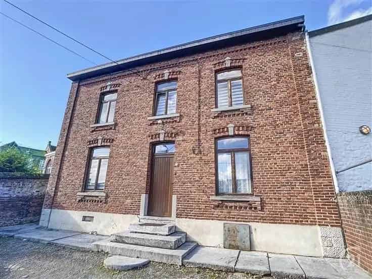 Huis Te Koop Gougnies 3 Slaapkamers Tuin