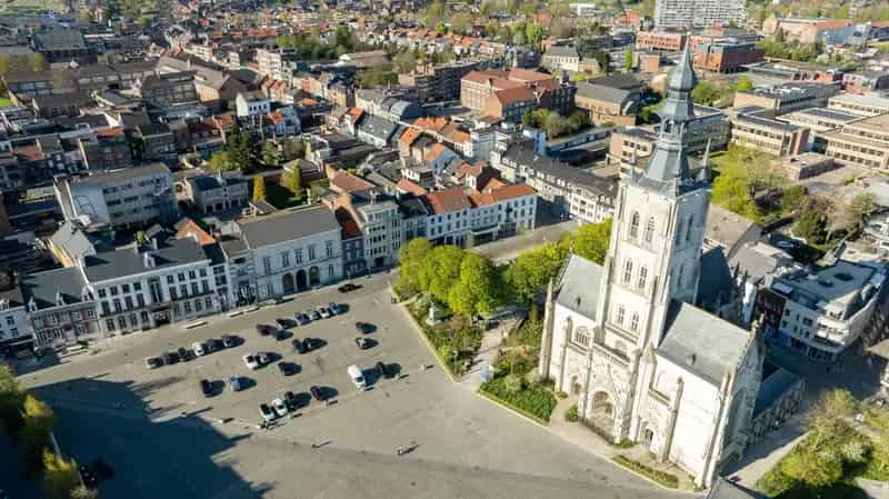 Te huur: Opbrengsteigendom Tienen Grote Markt