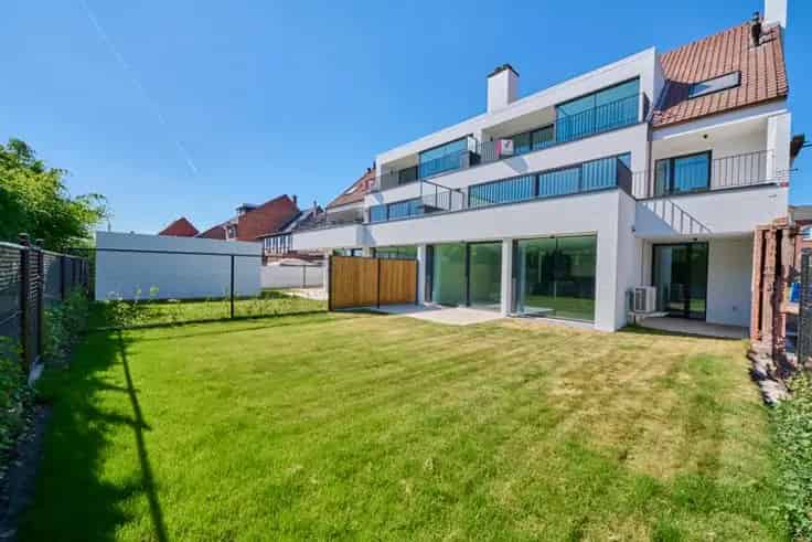 Appartement te koop Hasselt 125m2 gerenoveerd tuin terras