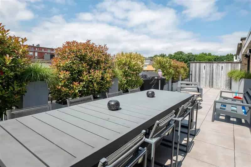 Luxe Dakappartement 2 slaapkamers Deurne 2 terrassen