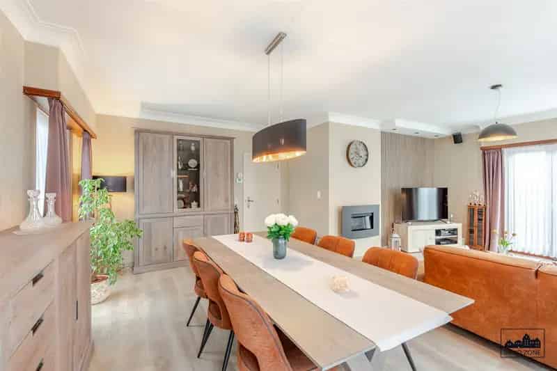 Gerenoveerde Bungalow te Koop Sint-Gillis-Waas