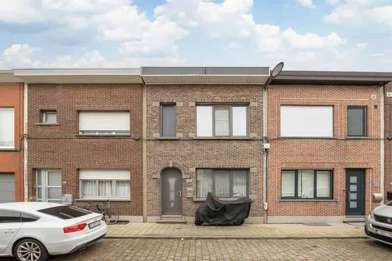 Gezinswoning Merksem: Charmant en centraal