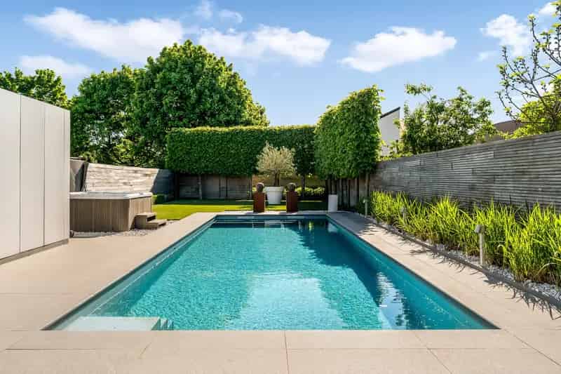 Huis te huur Riemst: Luxe gezinswoning met zwembad