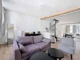 Duplex te Koop Brussel Centrum - 2 slaapkamers - Gemeubileerd