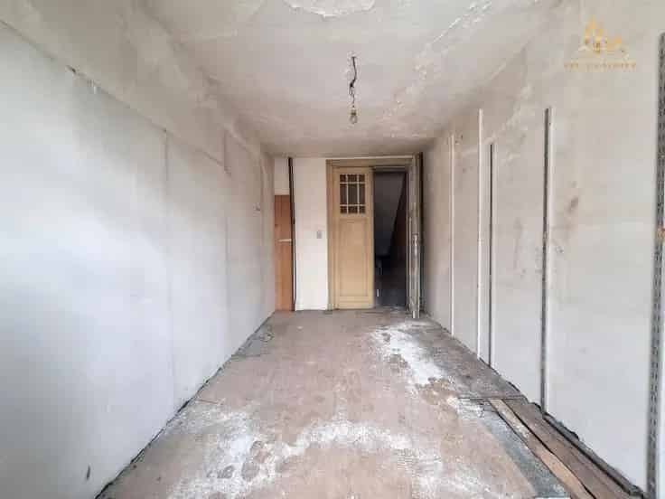 Huis te renoveren met 4 slaapkamers