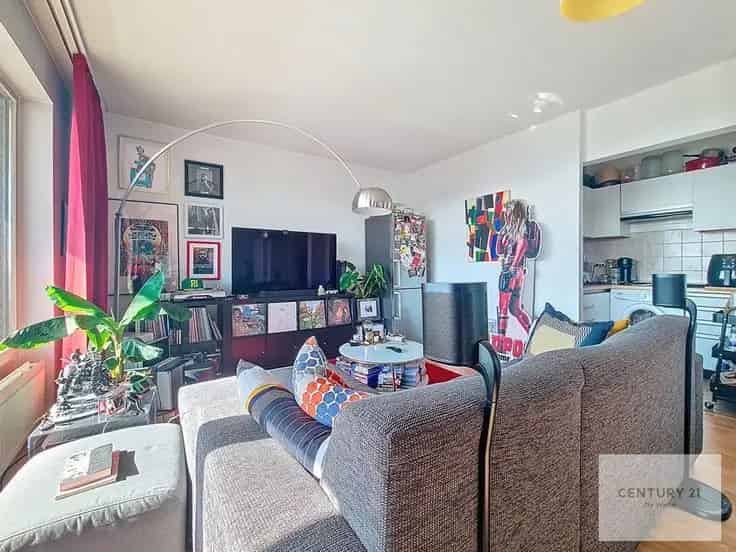 Studio te Koop De Wand Terras Kelder Garage Parkeerplaats