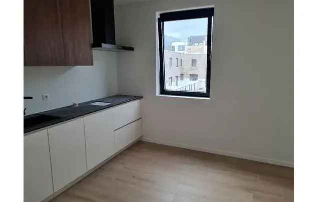 Huur 2 slaapkamer appartement van 65 m² in Antwerp