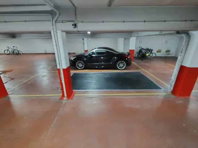 Overdekte Parking te Huur Woluwe-Saint-Pierre