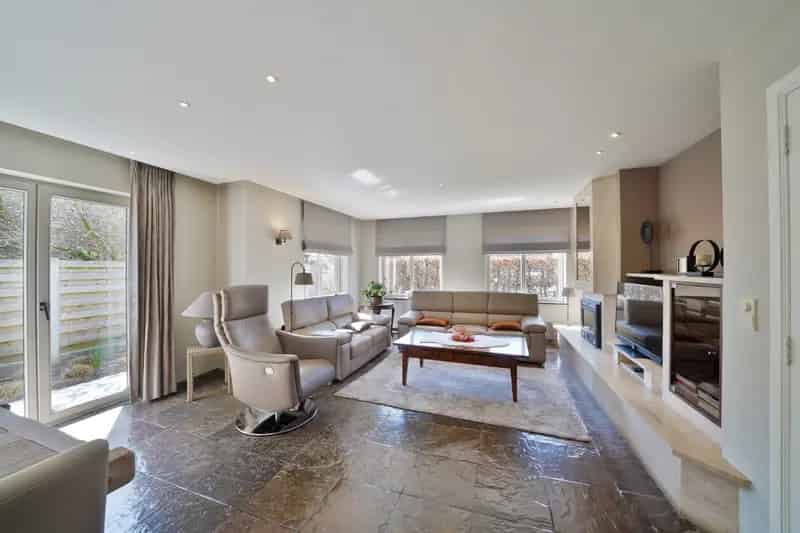 Huis te koop Roksem: Charmante villa met weide
