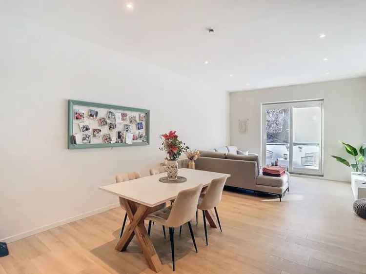Appartement te koop Ieper - Vernieuwd met terras