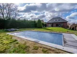 Villa te koop Eigenbrakel 327m2 4 slaapkamers zwembad