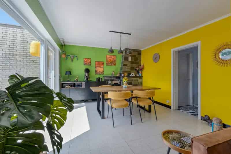 Huis te huur 3 slaapkamers garage tuin Rustig gelegen