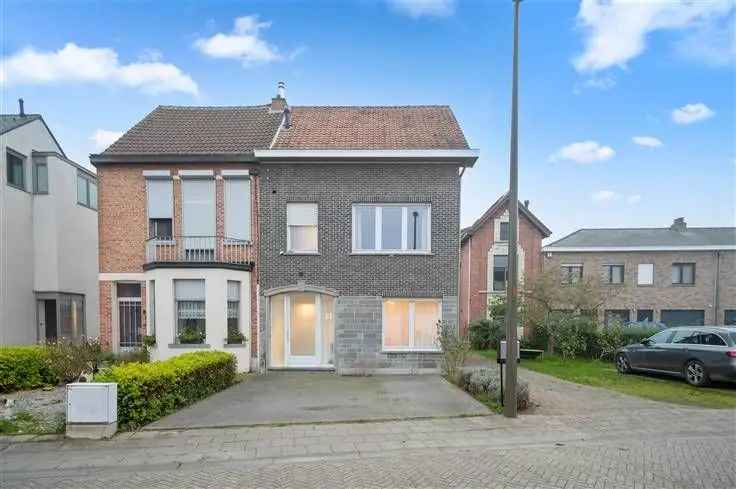 Huis Te Koop