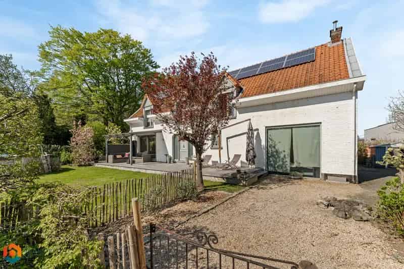 Huis te koop Sint-Katelijne-Waver 4 slaapkamers tuin zwembad