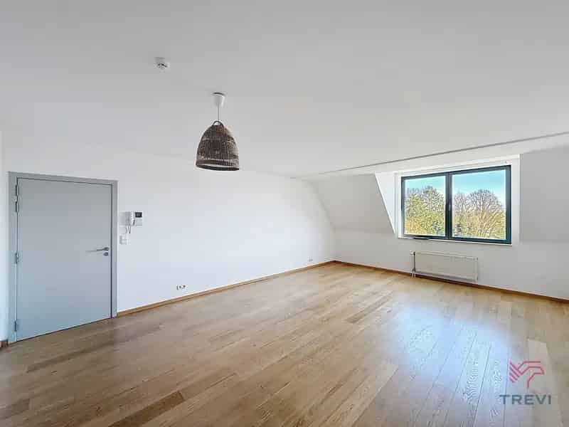 Appartement te huur Waterloo Centrum 80m2 2 slaapkamers