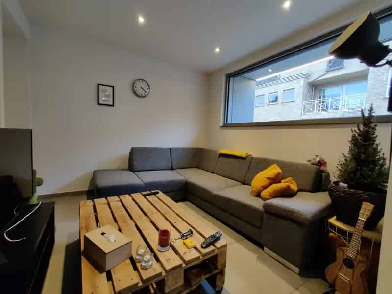 Modern Appartement 1 Slaapkamer te Huur Geel