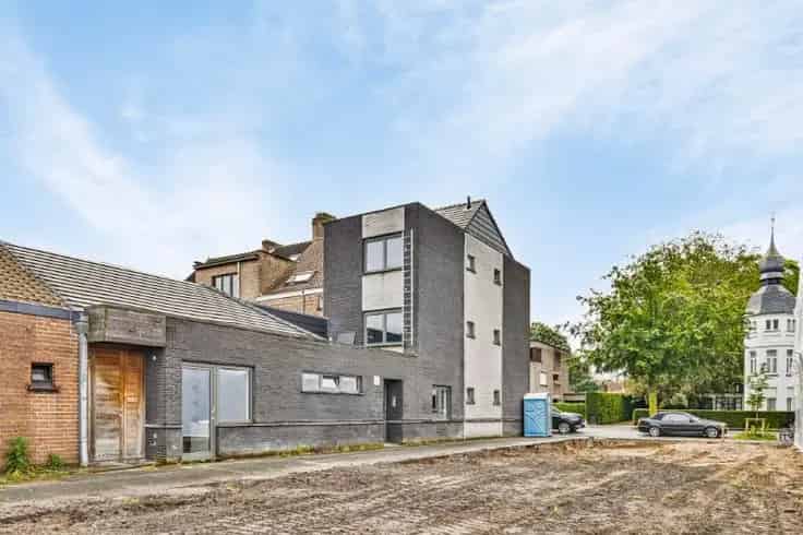 Studentenresidentie 7 Kamers Te Koop Brugge Sint Andries