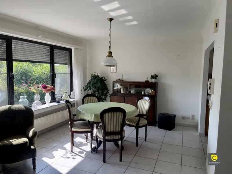 Appartement te Koop Wommelgem 2 Slaapkamers Garage