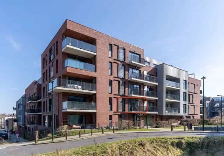 Appartement Te Koop Ukkel Calevoet 1 Slaapkamer Terras Kelder
