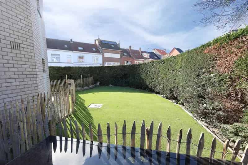 Halfopen Bebouwing Oostende 4 slaapkamers Tuin Garage