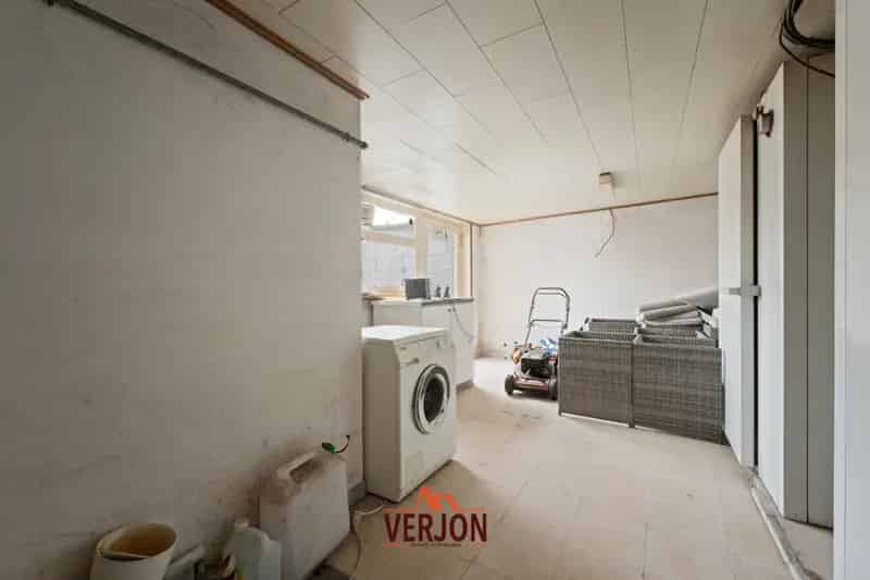 Kantoor en Restaurant te Koop in Ardooie
