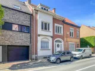 Huis te koop Beersel - 4 5 slaapkamers renovatieproject